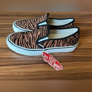 Vans Animal Print Authentic Classic Slip Ons Women's Size 8